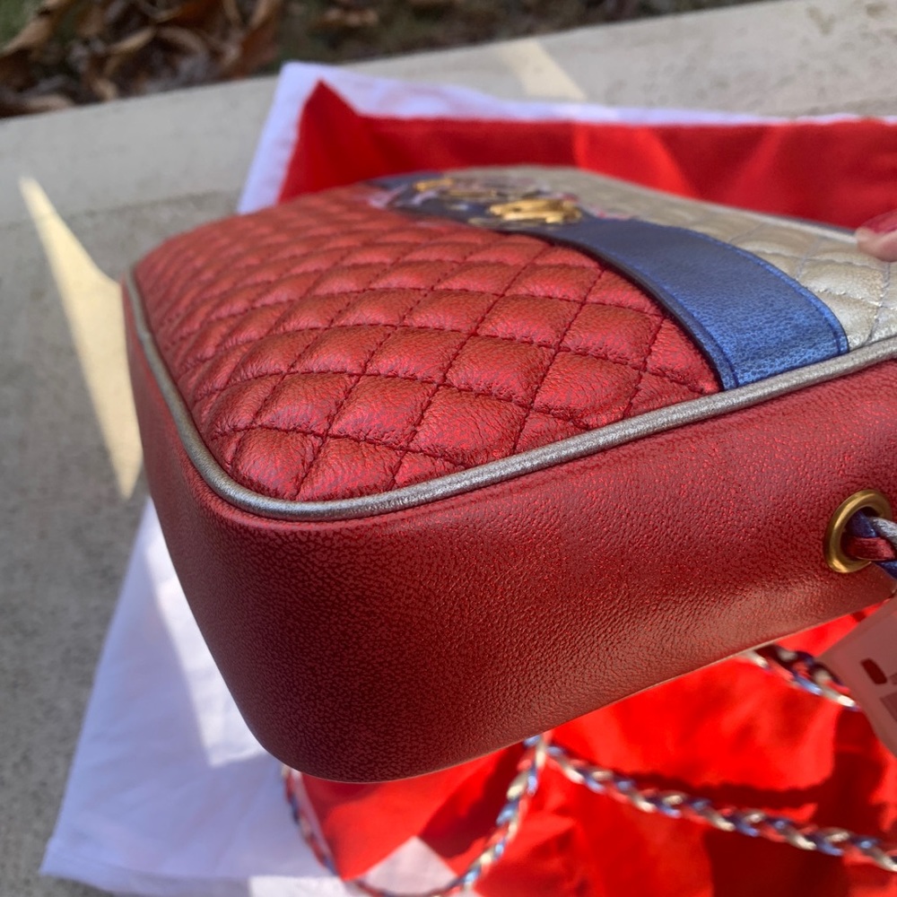 ⛔️SOLD⛔️Authentic GUCCI METALLIC QUILTED LEATHER - Picture 13 of 16